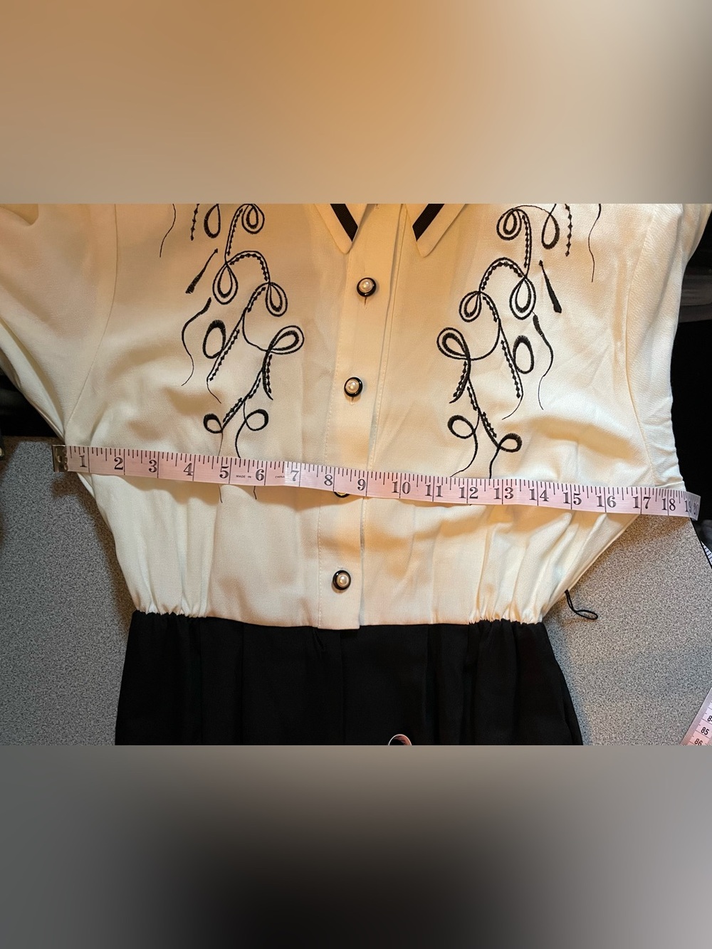 Kim Kelly Petite Black & Cream Embroidered Jumpsuit Size 6P - Picture 9 of 15